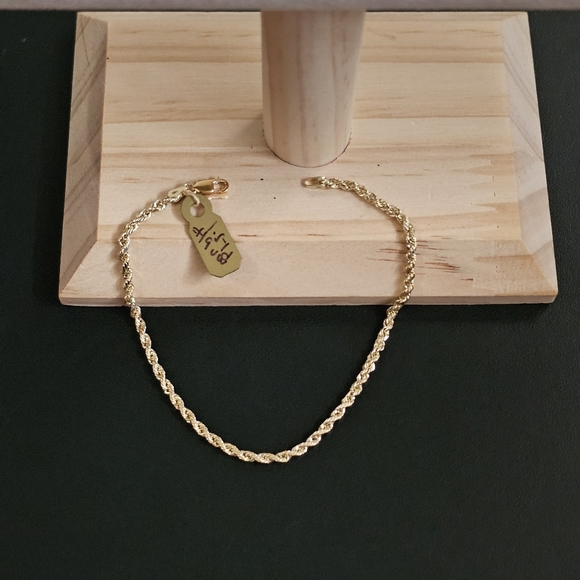 14k Gold Bracelet 7.5 Inch